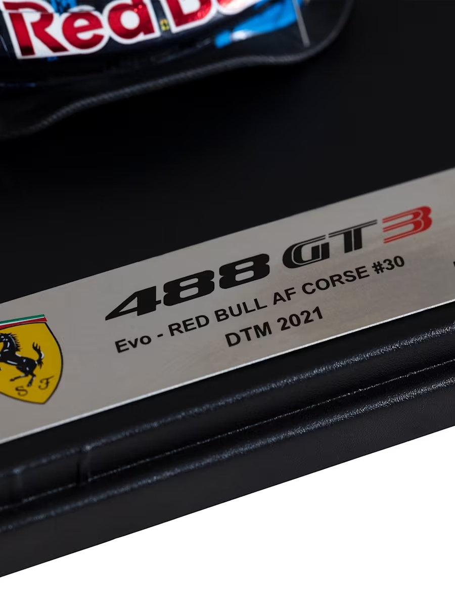 207-1-43-red-bull-af-corse-dtm-ferrari-488-g-1.jpg