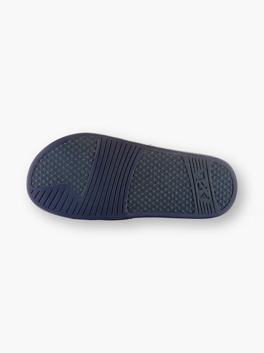 858-oracle-red-bull-racing-techloom-badeslipper-39-1.jpg