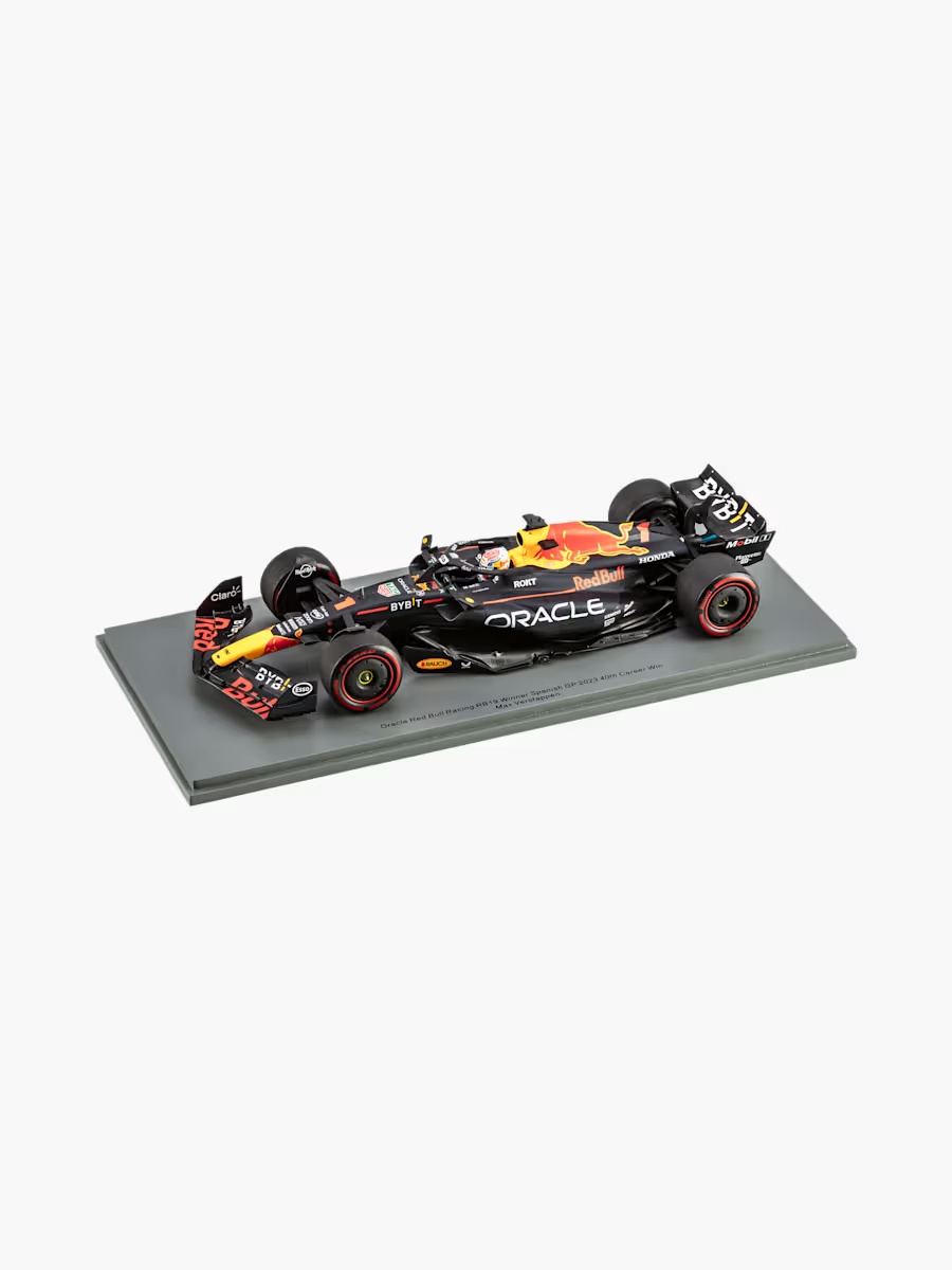 1:18 Oracle Red Bull Racing RB19 Verstappen Spanish GP 2023